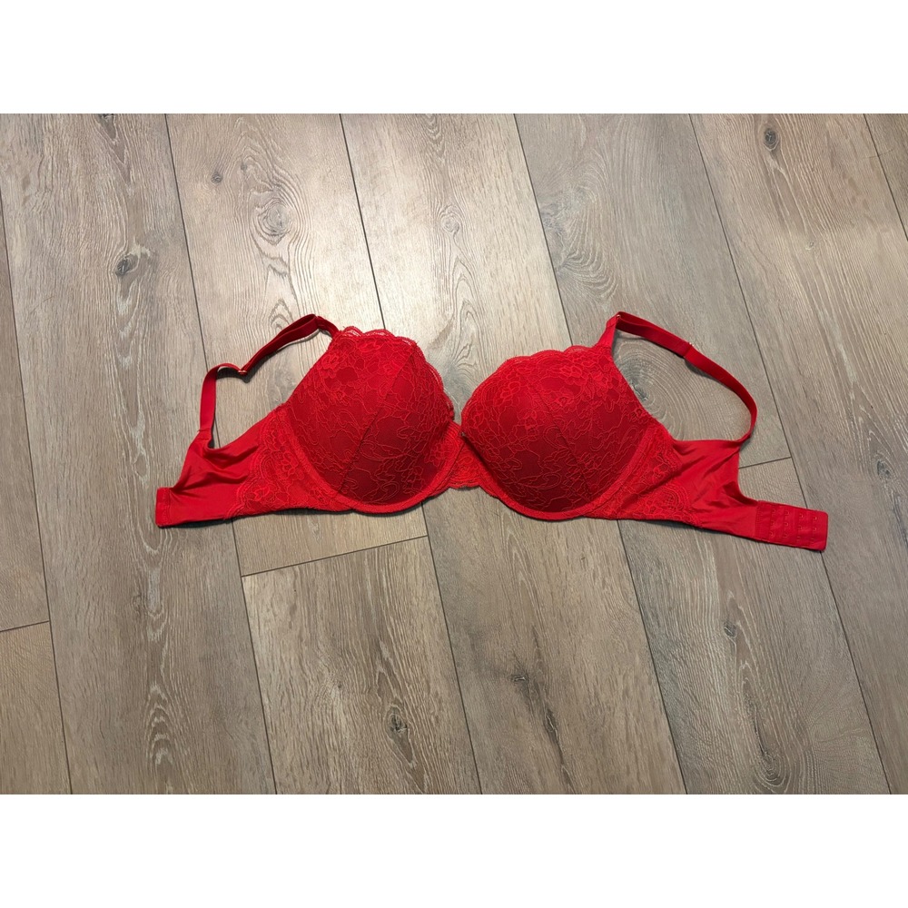Joyspun Red Lace Underwire Bra 36DD Molded Cups Adjustable Straps JS670